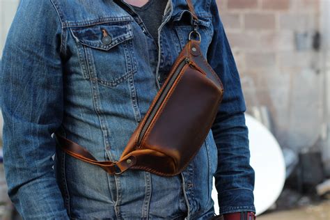 Men's designer bags: shoppers, fanny pack 